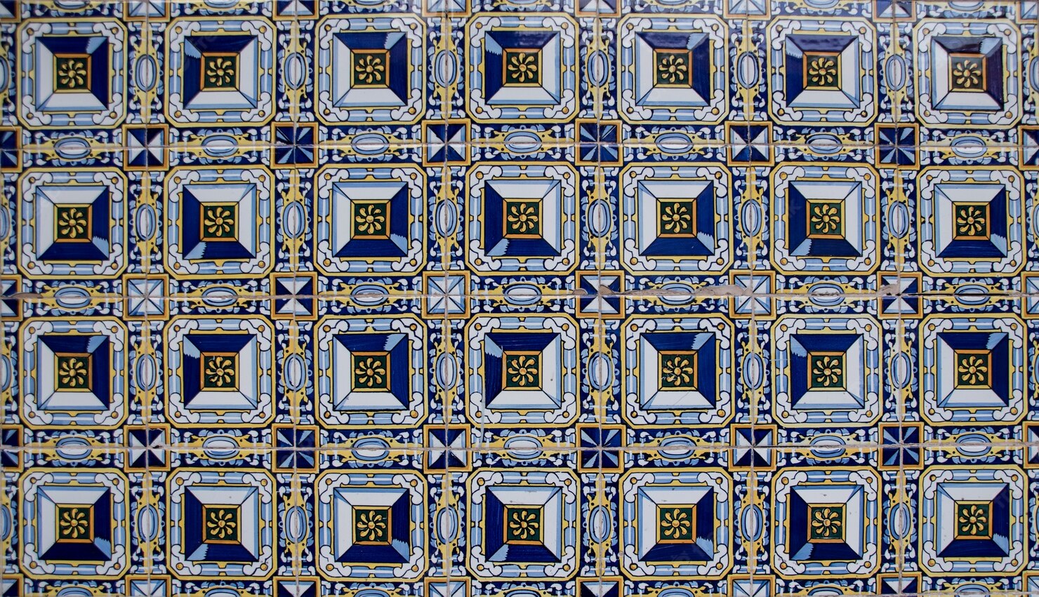 Genova's tiles Italy's got tiles